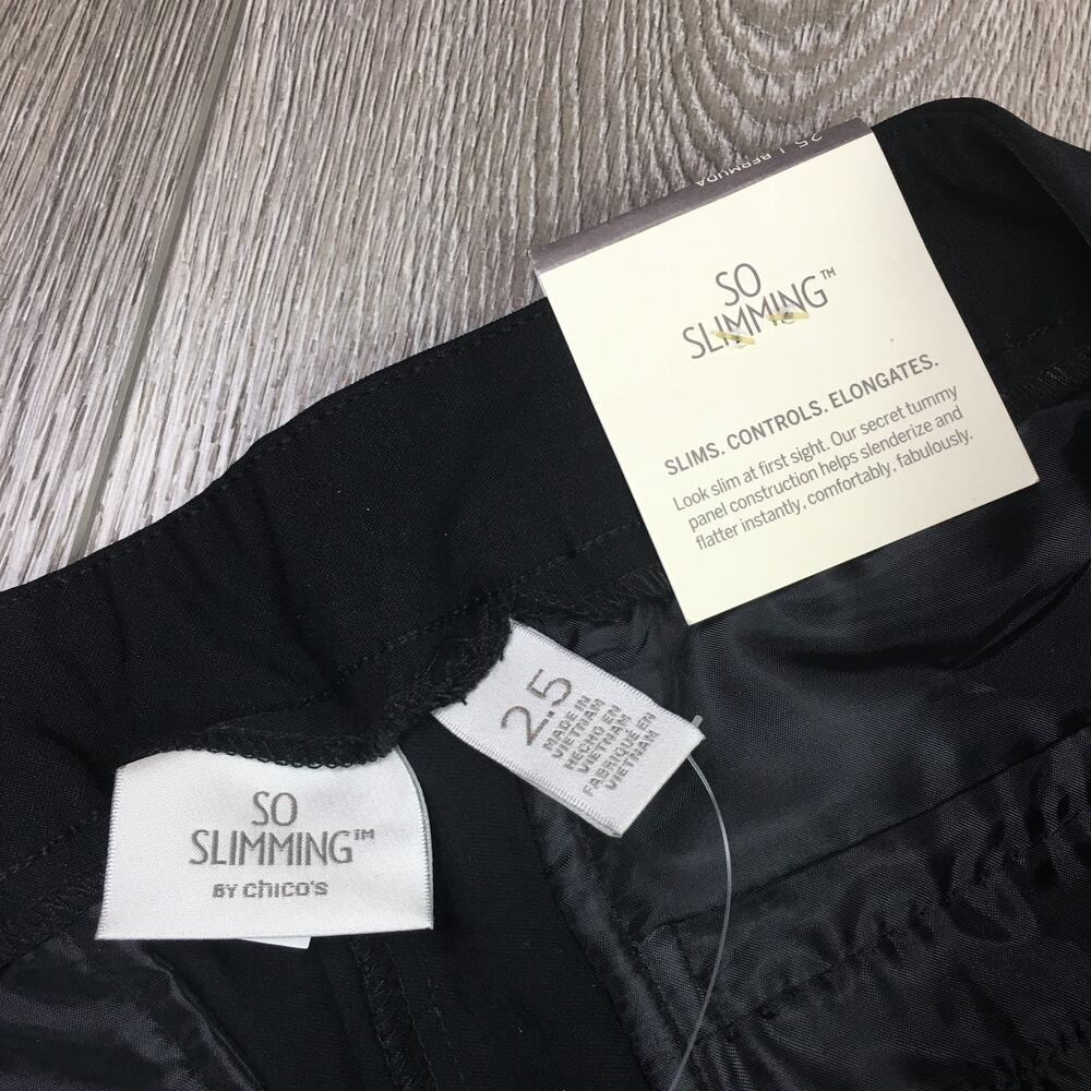 New Chico’s So Slimming Pull On Shorts Black Mid Length Stretch Womens 2.5 Large - Picture 3 of 8